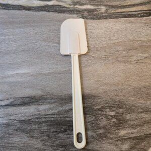 Vintage Pyrex Accessories White Spatula – Embossed Logo – 1980s/90s – Kitchen...